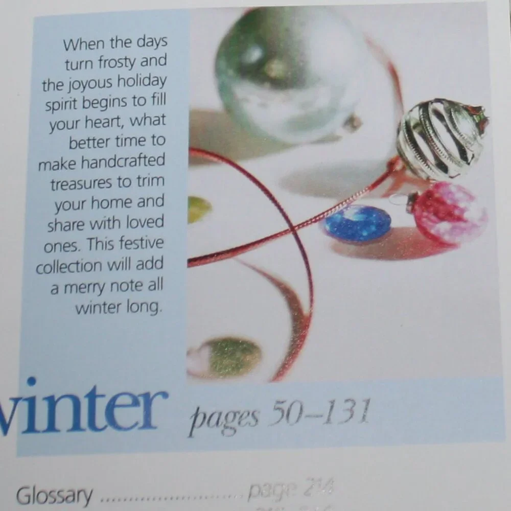 BOOK - Simply Handmade - 365 Easy Gifts & Decorations You Can Make